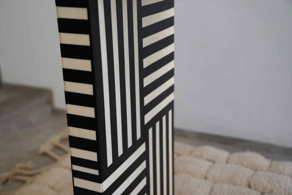 ADRA - Console en bois de noyer noire et marron