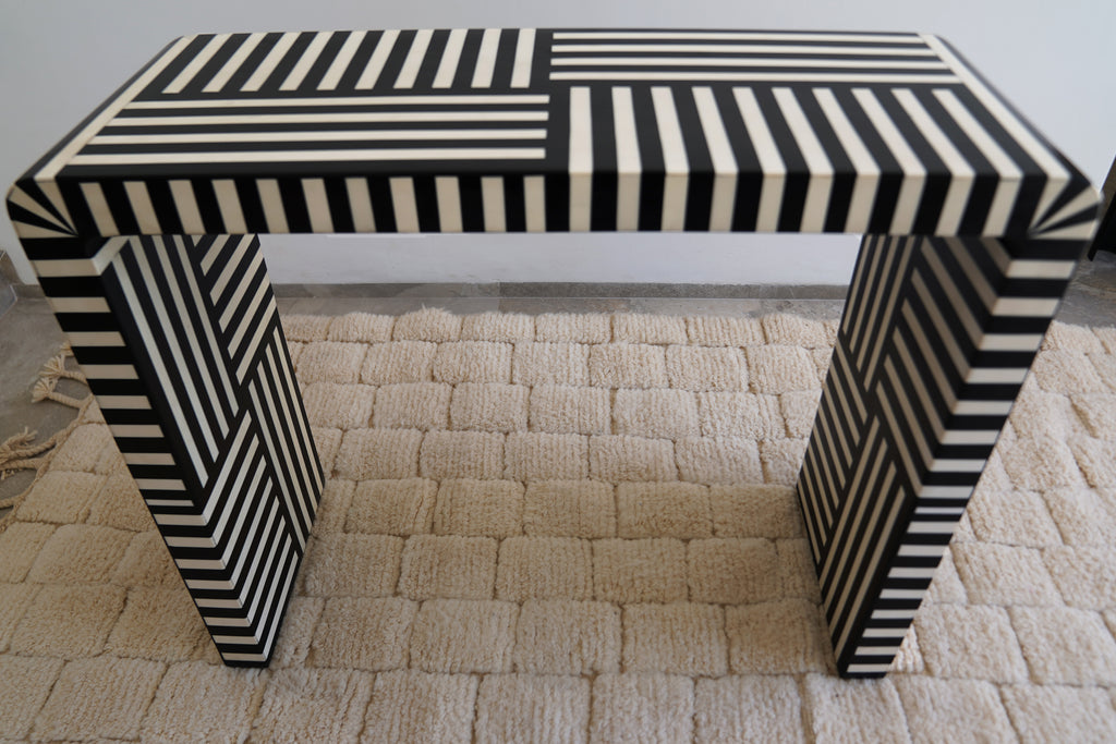 ADRA - Console en bois de noyer noire et marron