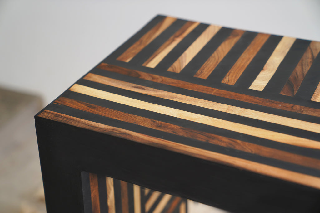 ADRA - Console en bois de noyer noire et marron