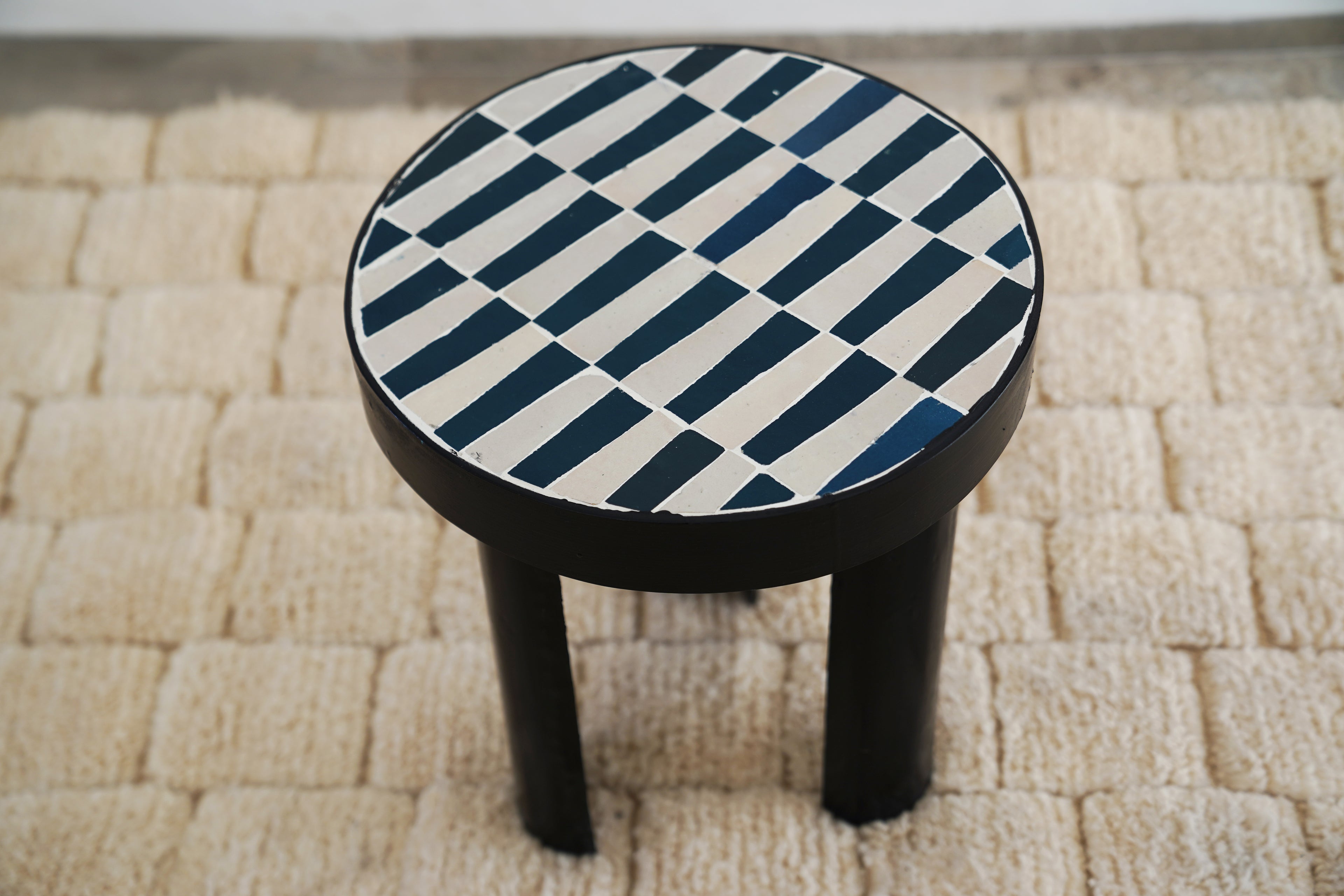 ONA - Table d'appoint en zellige